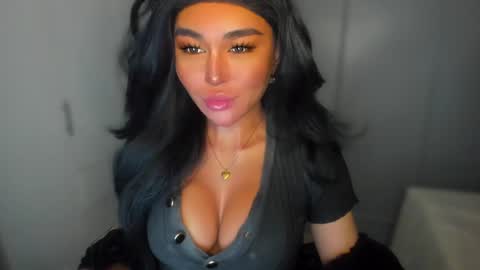 ALMIGHTY GODDESS VALENTINA online show from 12.27.24