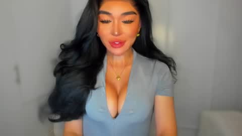 ALMIGHTY GODDESS VALENTINA online show from 01.22.25