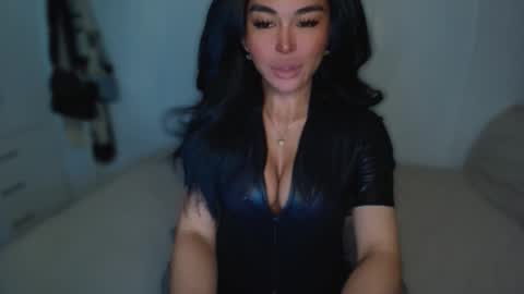 ALMIGHTY GODDESS VALENTINA online show from 03.01.25