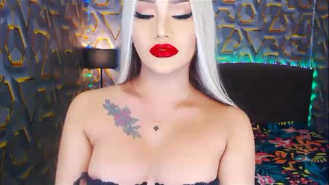 KYLIE BELLA  TS online show from 01.04.25
