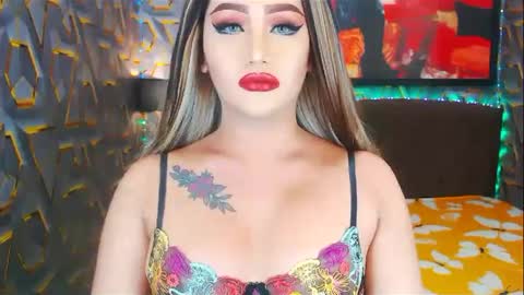 KYLIE BELLA  TS online show from 01.13.25