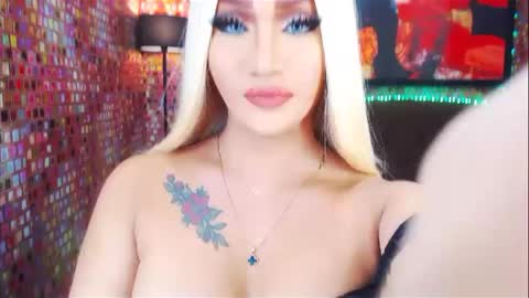 KYLIE BELLA  TS online show from 01.31.25