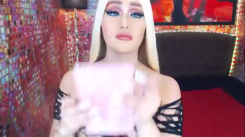 KYLIE BELLA  TS online show from 02.25.25