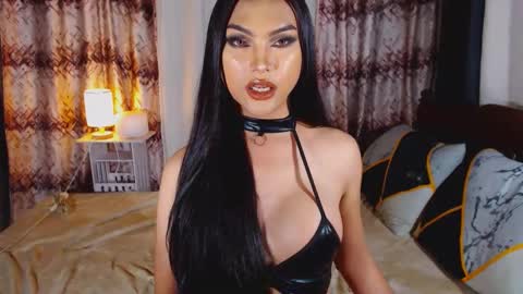 TransUNIVERSEph online show from 01.17.25