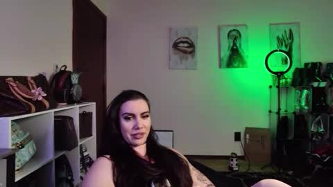 Snapshot of trapqueenskullcrush89 chatting on 03.03.26 trapqueenskullcrush89 online show from 03.03.26