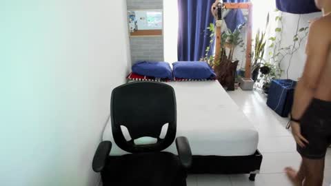 Snapshot of travis_bakerr chatting on 01.22.25 travis bakerr online show from 01.22.25