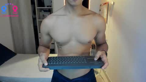 Snapshot of travis_bakerr chatting on 10.23.25 travis bakerr online show from 10.23.25