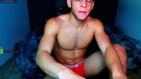 TRAVIS. online show from 01.08.25