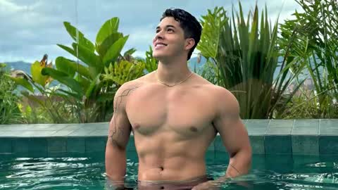 Travis online show from 10.13.25