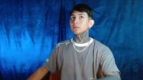 Snapshot of travistanner28 chatting on 12.25.24 TRAV - INDEPENDENT MODEL online show from 12.25.24