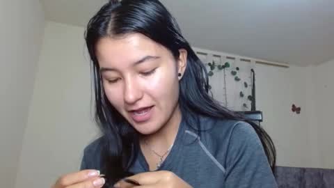 Snapshot of trebol_4 chatting on 02.28.26 trebol_4 online show from 02.28.26