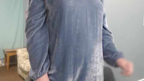 TreeJeanne online show from 01.24.25