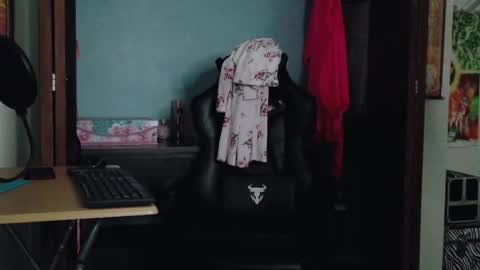 TreeJeanne online show from 09.22.25