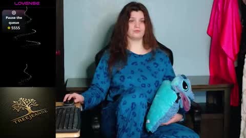 TreeJeanne online show from 03.11.26