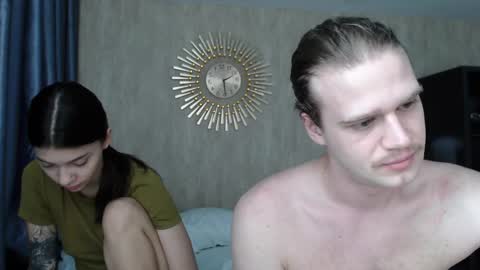 Snapshot of treezyny chatting on 12.14.24 Sarah And Jon online show from 12.14.24