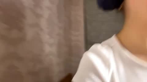 Snapshot of tressielestronge chatting on 03.29.26 Bella online show from 03.29.26