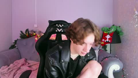 TrevorBenson online show from 12.23.24