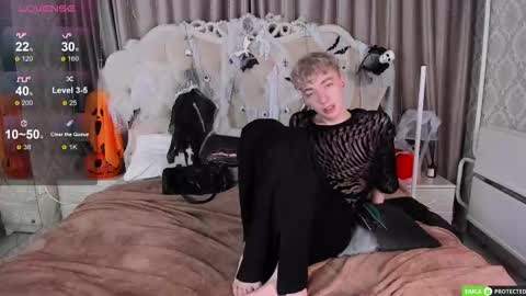 TrevorBenson online show from 10.24.25