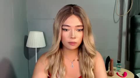 trexie_fucks15 online show from 10.13.25