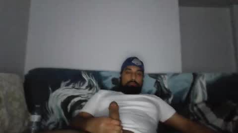 Snapshot of treygillz chatting on 10.27.25 TRY GLL online show from 10.27.25