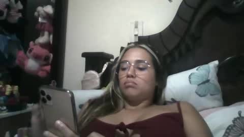 triana_bell online show from 03.08.25