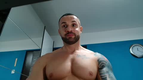 Snapshot of tridentmuscles chatting on 02.17.25 tridentmuscles online show from 02.17.25