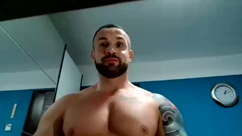 Snapshot of tridentmuscles chatting on 02.21.25 tridentmuscles online show from 02.21.25
