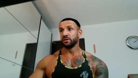 tridentmuscles online show from 06.10.26