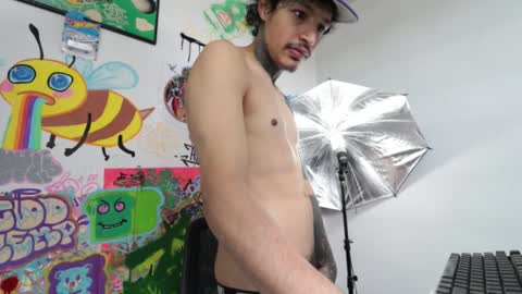 - trieone online show from 01.13.26