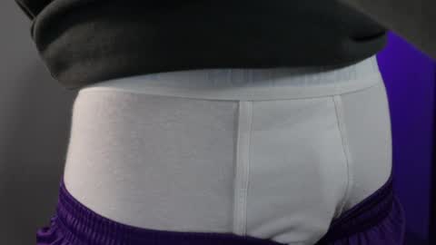 - trieone online show from 04.16.26