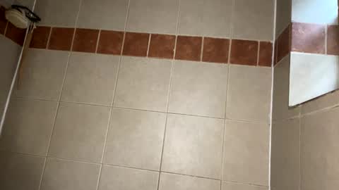 Snapshot of trillahung chatting on 09.21.25 WapBopper online show from 09.21.25