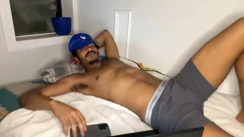 Snapshot of trillahung chatting on 09.24.25 WapBopper online show from 09.24.25