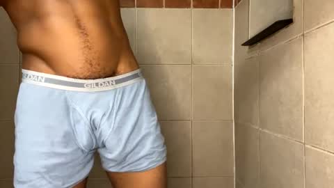 Snapshot of trillahung chatting on 10.04.25 WapBopper online show from 10.04.25