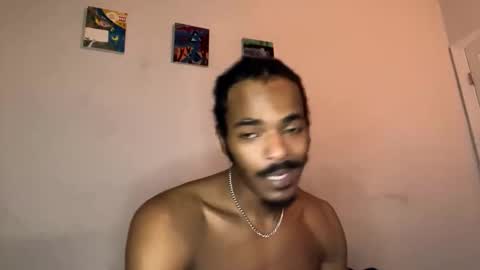 Snapshot of trillahung chatting on 10.10.25 WapBopper online show from 10.10.25