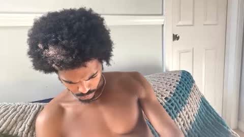 Snapshot of trillahung chatting on 10.17.25 WapBopper online show from 10.17.25