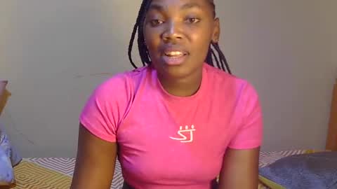 Snapshot of trina_z chatting on 07.08.26 trina_z online show from 07.08.26