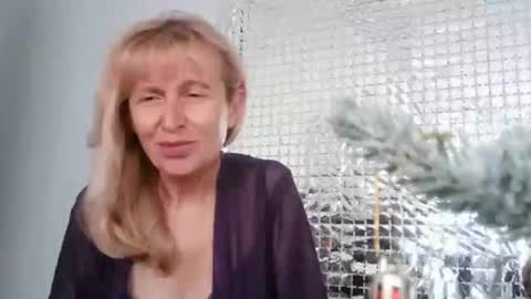 TrinaAdair online show from 12.20.25