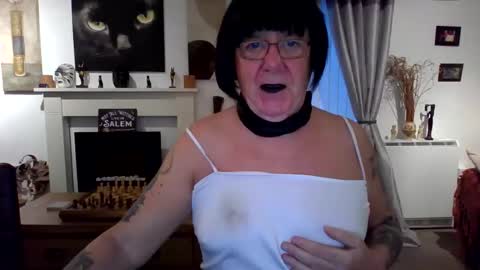 trinity1011 online show from 11.06.25