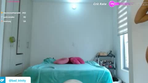 Snapshot of trinity_prestige chatting on 09.19.25 TRINITY online show from 09.19.25