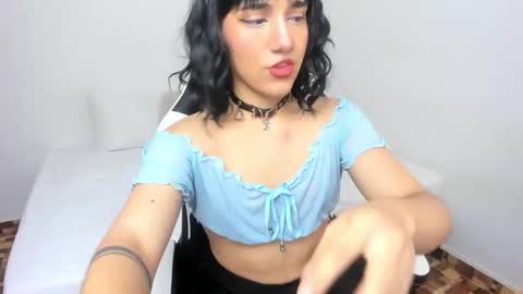 Snapshot of trinydoll chatting on 12.10.24 Triny online show from 12.10.24