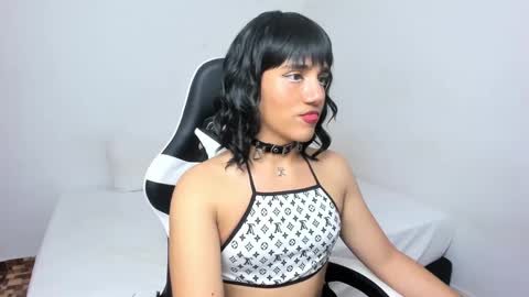 Snapshot of trinydoll chatting on 02.19.25 Triny online show from 02.19.25