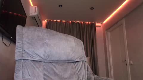 tripleprinces online show from 03.12.25