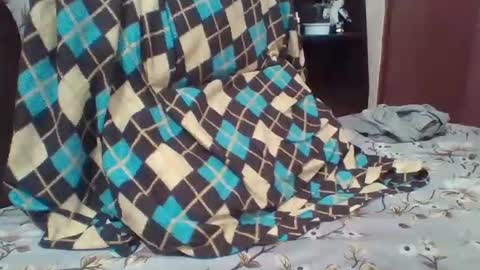 Raaz keeps ur Raaz online show from 12.15.25