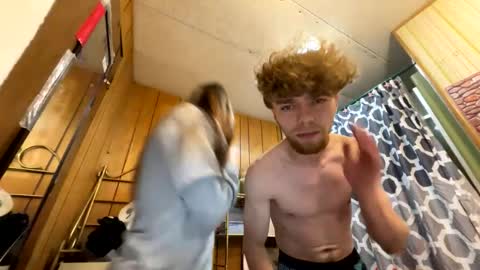 Snapshot of trippyscenes chatting on 01.08.25 trippyscenes online show from 01.08.25