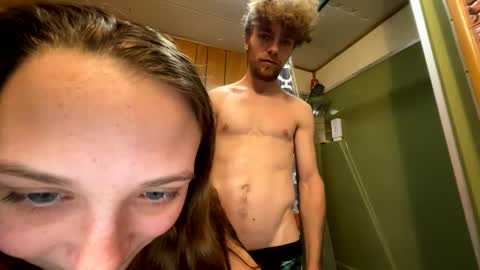 Snapshot of trippyscenes chatting on 01.16.25 trippyscenes online show from 01.16.25