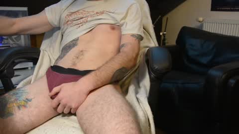 Snapshot of tripstocum chatting on 12.29.24 FluideAmer online show from 12.29.24