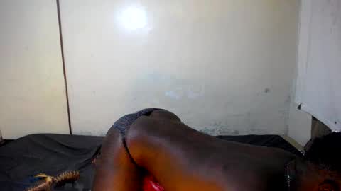 Trisboo5 online show from 01.24.25