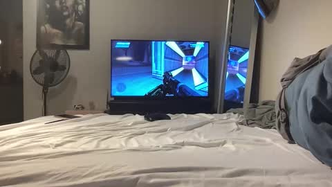 TritonGeekly22 online show from 10.21.25