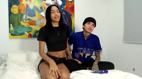 trixiandsuki online show from 09.27.25