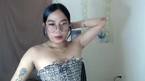 trixie_foxslut online show from 11.17.25